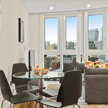 One Bedroom apartment in Aldgate